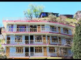 Airship Manali - A Mountain View Hotel