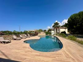 Manureva Calvi, hotel en Calvi