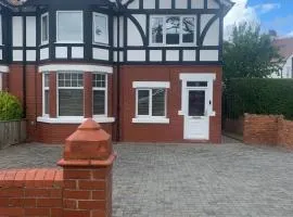 Beach Hill House - Rhos on Sea