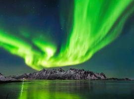 Lofot rommet, homestay in Svolvær