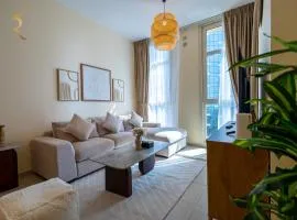 Luxury 2BR Apartment in Al Reem Island