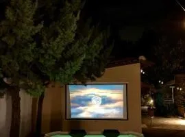 Nature Home With Hot Tub & Cinema Experience