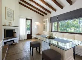 Sani Pool Beach Villa