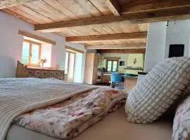 Rauft-Perfekter Rückzugsort für besondere Feierlichkeiten 2500 m2 Grundstück mitten in der Natur