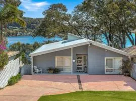 'Hampton Cottage' By Accom Holidays