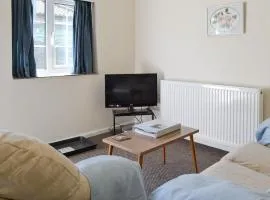 Lodge Cottage - B6008