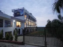 7Sky Hotel and Restaurant