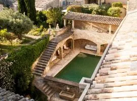Château Saint Maximin près d'Uzès