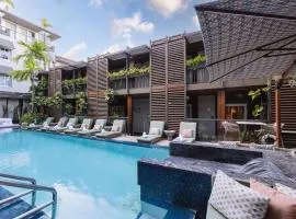 Lennox Miami Beach