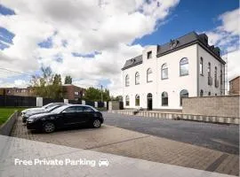 Charleroi Brussels Airport White Castle