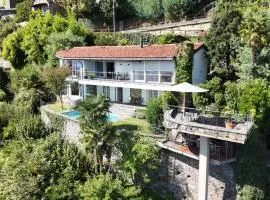 Villa Paradiso by HolAp SA