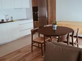 Vivas House