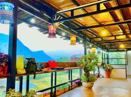 Sky View Homestay、Tả Vanのホテル