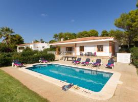 Villa Camomila Tomas by Villa Plus, hotel in Santo Tomás