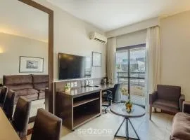 Apto em Cond. c/ Piscina na Asa Sul BHE0405