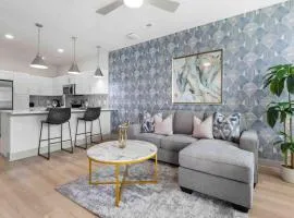 Blissful Living 5 Min From Downtown