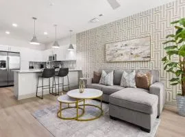 Allure Living 5 Min From Downtown