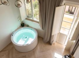 Marmori Suites Cagliari, hotelli Cagliarissa
