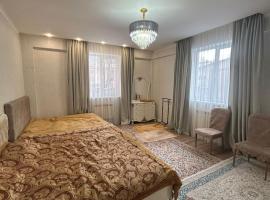 House Halal Hotel, hotel in Almaty