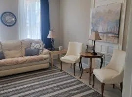 1895 meets 2025 Townhouse