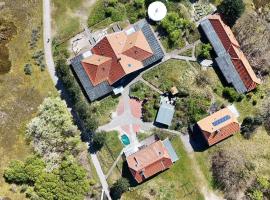 Haus Quellerd&uuml;nen Jugendhaus Ost, Lodge in Spiekeroog