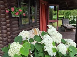 Wieża marzeń, hotel a Dąbrowa Grodzieńska-Wieś