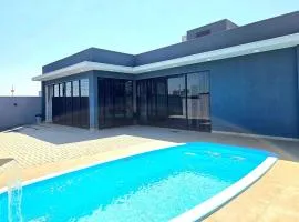 Novissima casa com piscina proximo do Centro de Foz