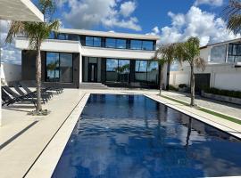 La Mirage Villa, ξενοδοχείο σε Rrushkull