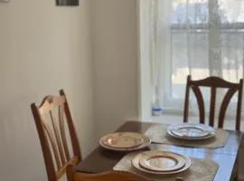 Third Floor loft 2bed 1 bath Historic district