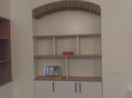 B&B da Mirko, stanza in casa privata a Korçë