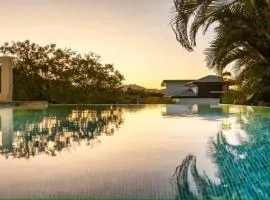 New Listing Casa Serena 3br Ocean-view Pool Home