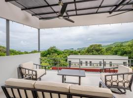 Los Mangos #3 New! 3br Beach Retreat 6 Guests, hotel in Coco