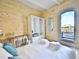 Historic Townhouse In Birgu W Grand Harbour Views