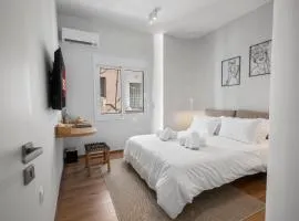 Luxury 2BR Apartment near the marina, Heart of Piraeus