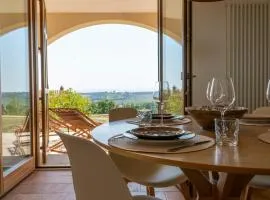 Il Girasole apartment with Panoramic Views