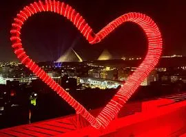PYRAMIDS & SPHINX GEM HOTEL all apartments with Pyramids view