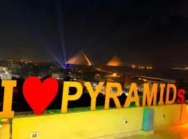 PYRAMIDS & SPHINX GEM HOTEL all apartments with Pyramids view