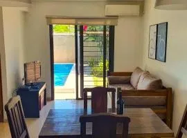 Moderna casa-Hermosa pileta-parrilla,Cochera,AA