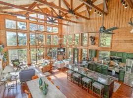 Beaver Lake Luxury Retreat - Whispering Pines
