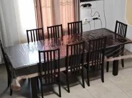 Тun Haus