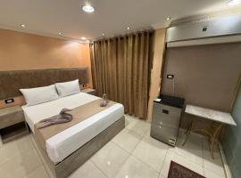 Cairo-Plaza, Manchester Hotel, four-star hotel in Cairo