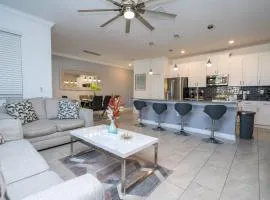 Cozy Home Near Disney Free Resort Access 4463