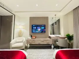 TAJ Executive Hotel With Premium Services