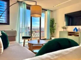 Sunny 3 bedrooms Apartment - balcony and workspace