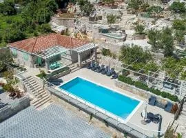 Family-friendly apartments with swimming pool Orebic, Peljesac - 20576