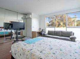 Stylish 2BR Brunswick Home