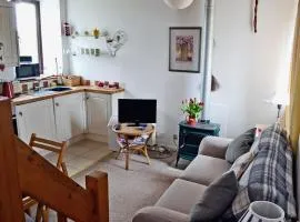 Honeysuckle Cottage