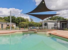 Yandina Caravan Park, hotel in Yandina