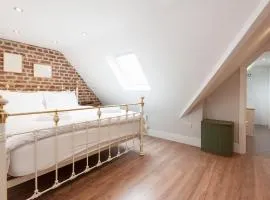 Bank Apartment 2