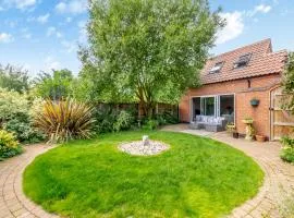 The Retreat - Uk45099